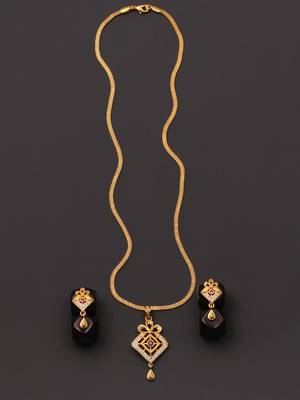 gold-plated pendant set with traditional stone work 1