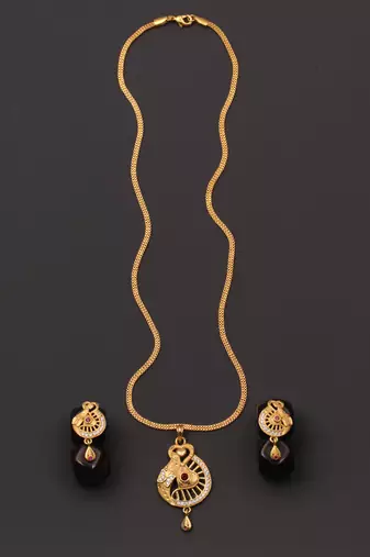 Traditional  gold plated diamond pendent with earring