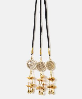 gold crystal hair parandi with white pearl detailing 3
