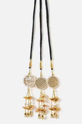 gold crystal hair parandi with white pearl detailing