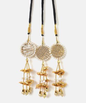 gold crystal hair parandi with white pearl detailing 4