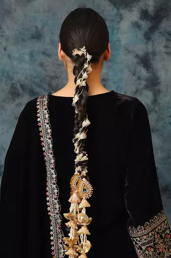 Gold plated tassel multicolor parandi