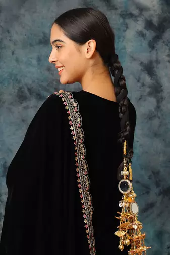 Gold plated mirror parandi