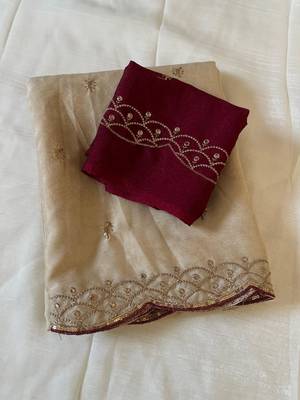 off white silk blend saree with embroidery thread work
 3