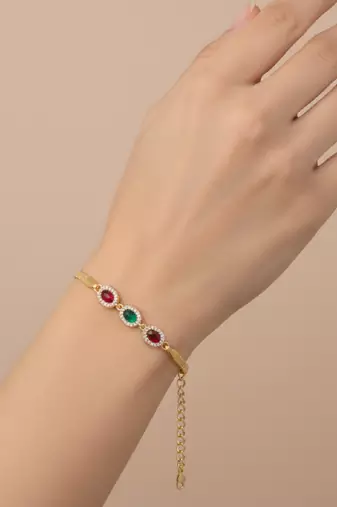 Traditional  gold plated bracelet with lobster clasp