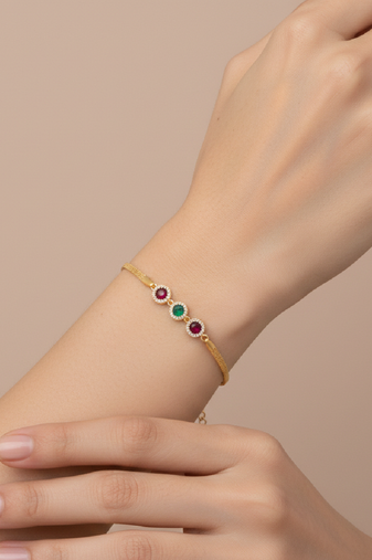 Traditional  gold plated bracelet with lobster clasp
