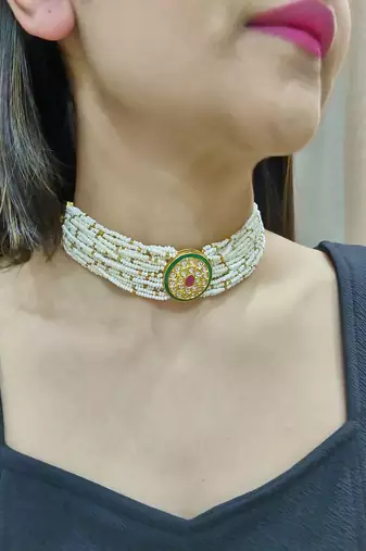 Kashaf pearl studded choker (only)