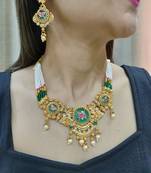 Pearl studded necklace set