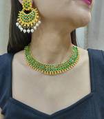 Green necklace set with maangtika