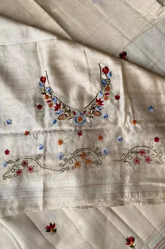Cream Color  machine woven embroidery Work art silk saree 