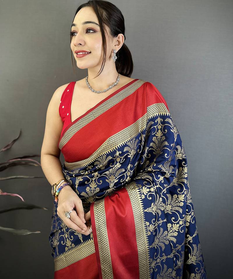 navy blue lichi silk weaving jacquard pattu zari work kanchipuram saree