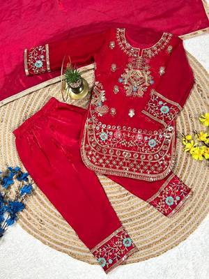red embroidered fendy silk kurta pant set with dupatta 4
