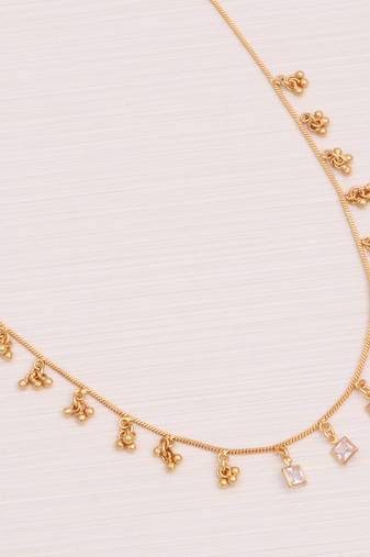 Delicat fancy gold necklace chain for woman and girl