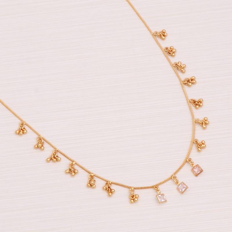 Delicat fancy gold necklace chain for woman and girl