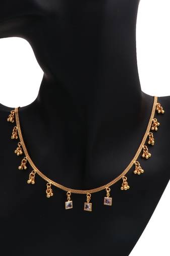 Delicat fancy gold necklace chain for woman and girl