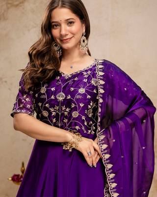 Purple chinon heavy thread embroidery work kurta with dupatta 4