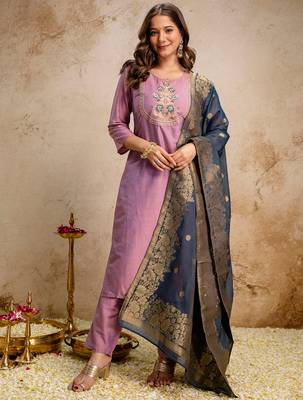 Pink vatican heavy thread embroidery work kurta pant set 2