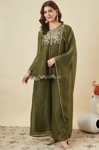 Mehendi crunchy silk heavy thread embroidery work kurta palazzo set