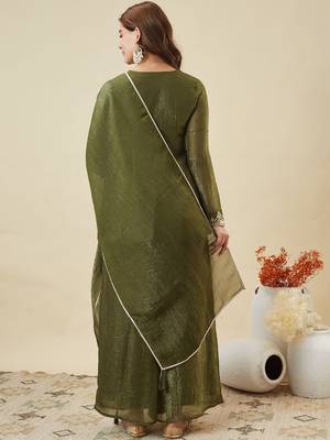 Mehendi crunchy silk heavy thread embroidery work kurta palazzo set 3
