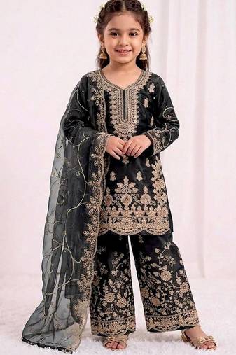 Girls heavy embroidery ethnic kurta and palazzo set with net dupatta