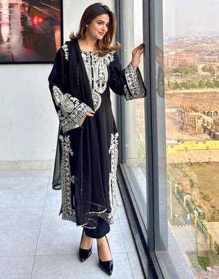 black silk blend palazzo set with white embroidery
 3