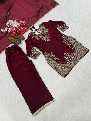 wine silk blend palazzo set with thread embroidery
 4