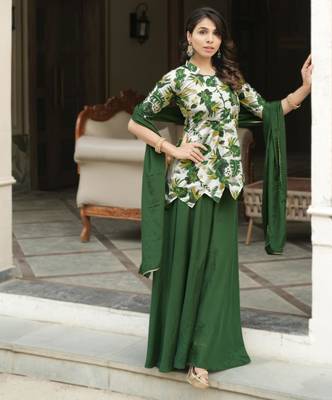 green silk blend palazzo set with leaf print design
 2