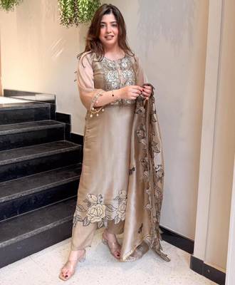 beige silk blend straight kurta set with thread work
 3