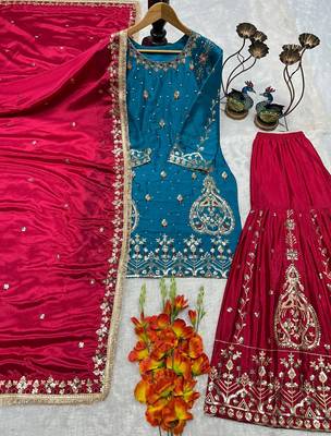 blue silk blend palazzo set with gold paisley work 3