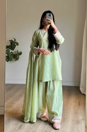 green silk blend embroidered farshi salwaar