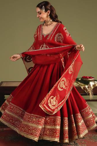rani pink silk blend sequins gown set 