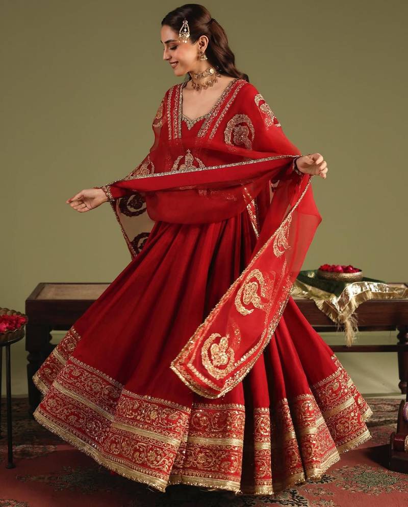rani pink silk blend sequins gown set 