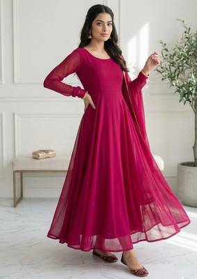 pink georgette gown set with minimal lace border 1