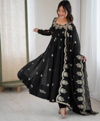 Black Roman Silk Embroidered Sequence Anarkali Set with Dupatta set  3