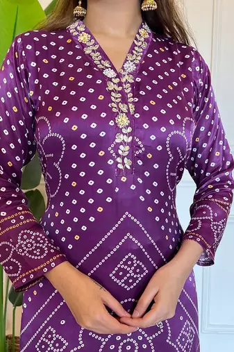 Bandhani Embroidered Straight Kurta Trousers & Dupatta