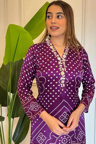 Bandhani Embroidered Straight Kurta Trousers & Dupatta