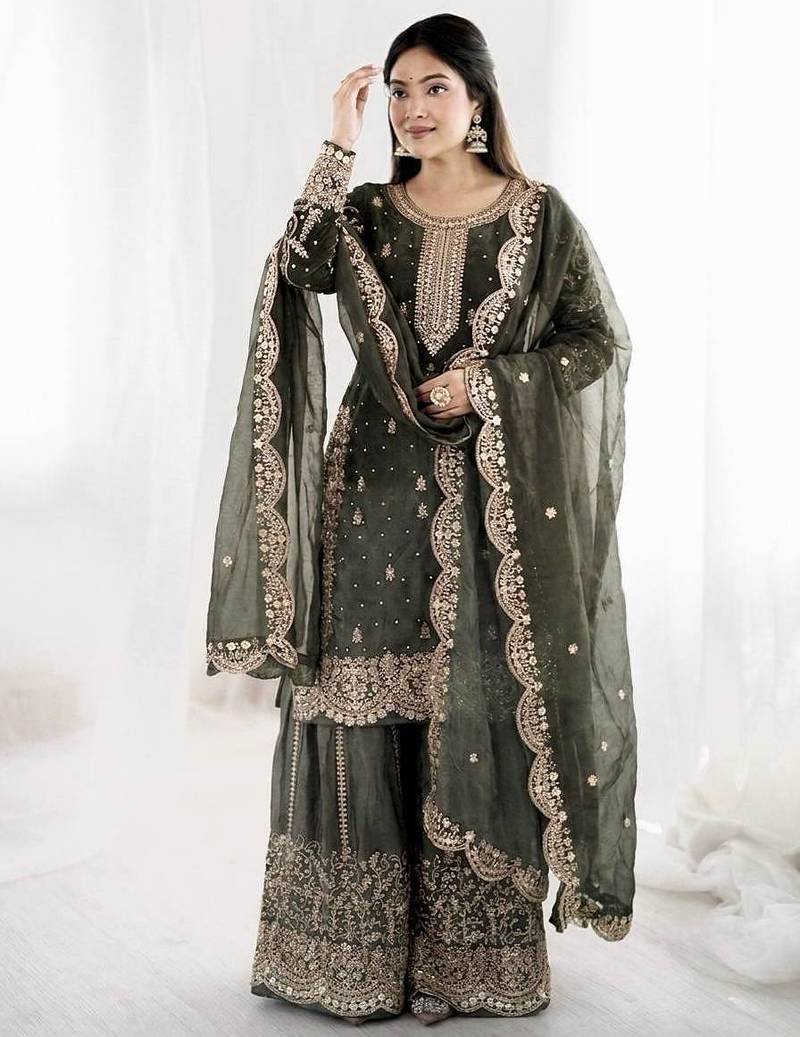 Womens new trendy embroidery coding and sequence work kurta set