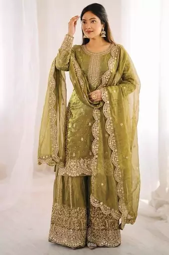 Womens new trendy embroidery coding and sequence work kurta set