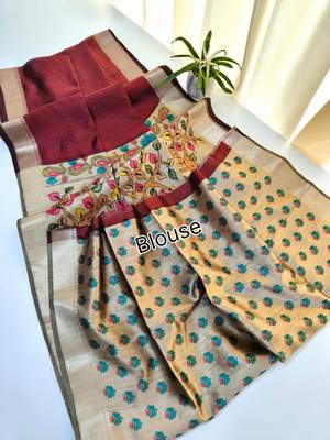 maroon khadi silk saree with printed pallu design 4