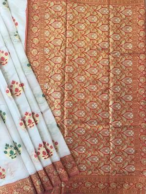 white banarasi silk saree with contrast zari buttis 4