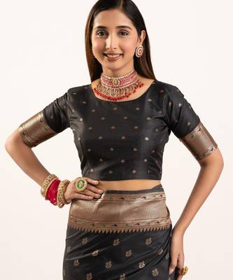 black zari weaving and jal woven banarasi silk paithani saree 5