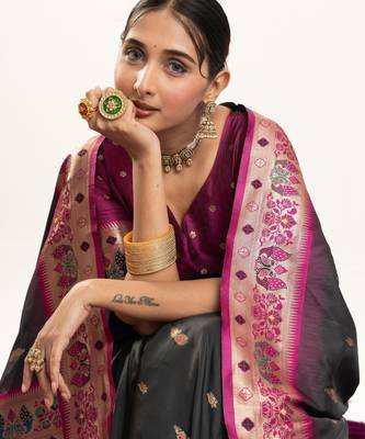 black peacock design banarasi silk paithani saree 1