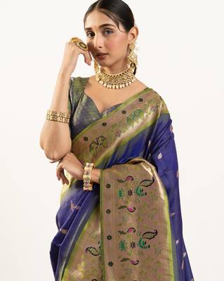 navy blue peacock design banarasi silk paithani saree 2