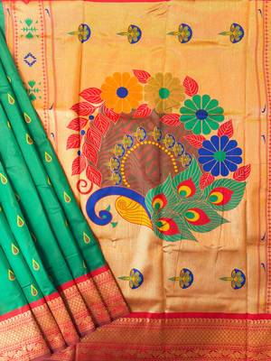 emerald peacock design zari weaving banarasi saree 3