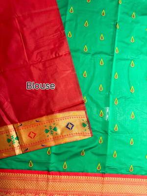 emerald peacock design zari weaving banarasi saree 4