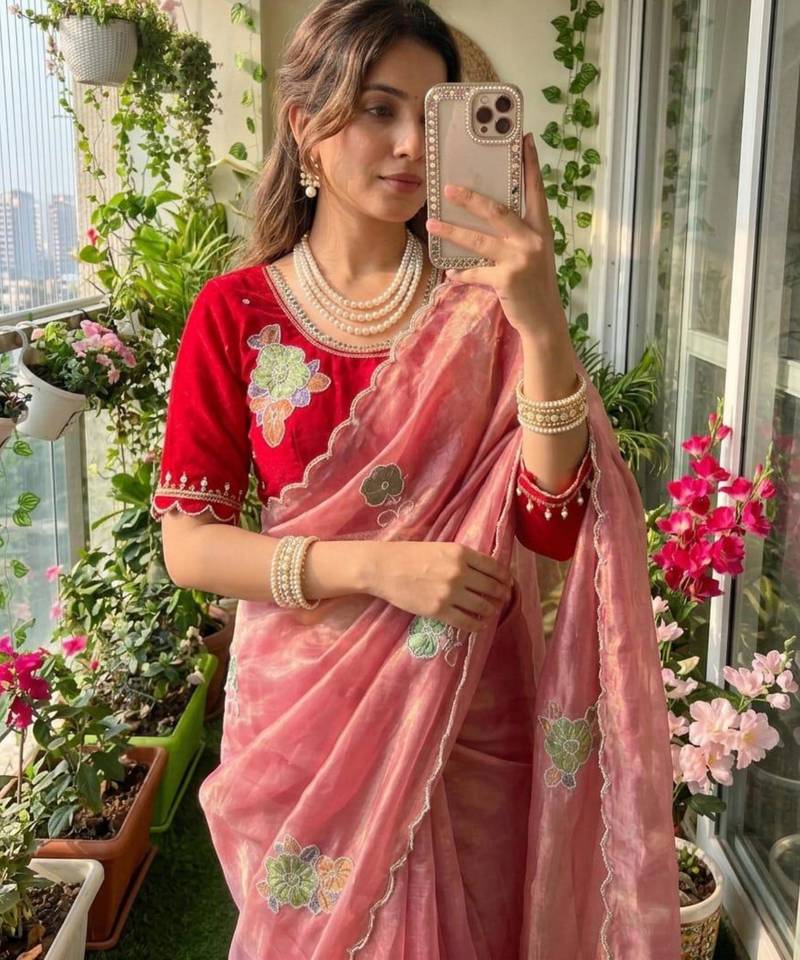 Pink silk blend embroidered saree