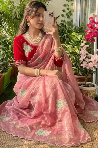 Pink silk blend embroidered saree