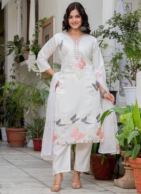 white floral embroidered silk kurta set with dupatta 4