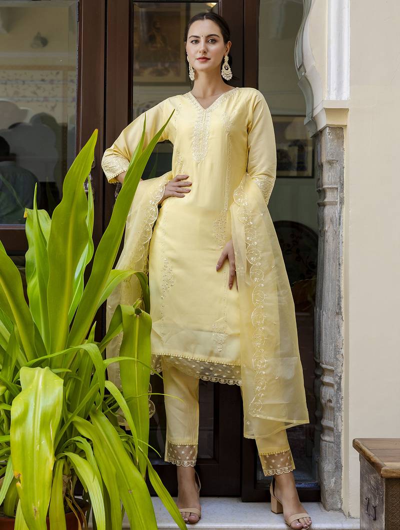 Women embroidered kurta and pant set with dupatta