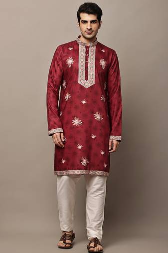 Men's maroon floral printed kurta with embroidered neck panel kurta set